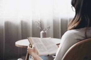 7 Coisas que a Bíblia Diz Sobre Ansiedade (4)