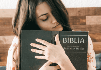 Como Ser Uma Mulher Segundo o Coração de Deus