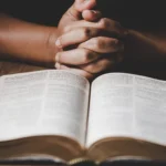 Buscar A Deus Na Bíblia