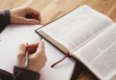 Guia Completo para Fortalecer sua Vida Espiritual Diária com Deus