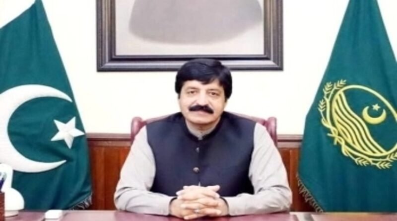 Cristãos no Paquistão: Governador Saleem Haider Khan sancionando a lei contra o casamento infantil em Punjab.