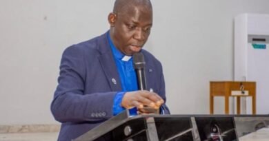 Líderes da igreja na Nigéria em conferência denunciando o sequestro de 86 cristãos no estado de Kaduna