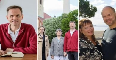 Grupo de missionários cristãos estrangeiros que foram impedidos de retornar à Turquia por questões de segurança nacional.