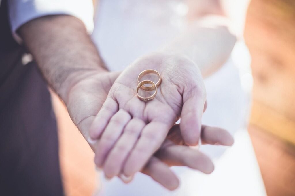 O que a Bíblia diz sobre o sexo no casamento / sexo conjugal? | Estudo Completo