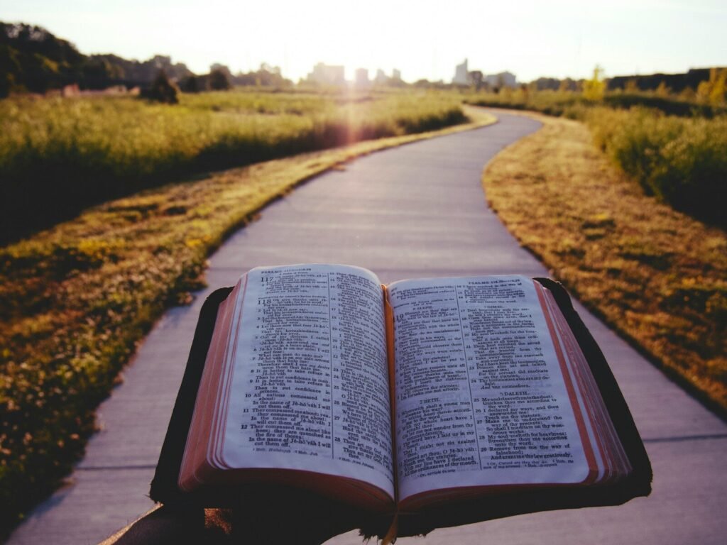 Deus existe? Existem evidências da existência de Deus? | Estudo Completo