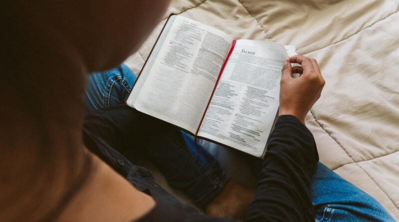 Por que Deus permite que as pessoas zombem dEle? | Estudo Completo