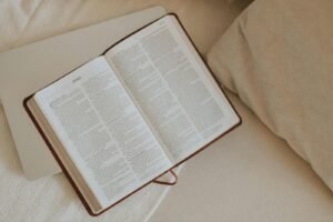 Selecionar Pode Deus mentir? | Estudo Completo Pode Deus mentir? | Estudo Completo