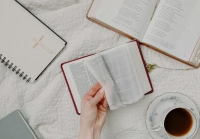 Como é Deus? | Estudo Completo