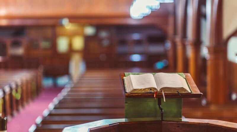 Qual é a origem da doutrina da Trindade? | Estudo Completo