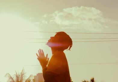 como faço para tirar da minha mente a imagem de deus sendo  estudo bíblico