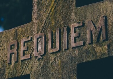 deus fica com raiva? estudo bíblico