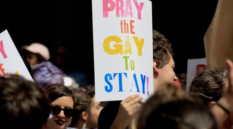 deus odeia os gays / homossexuais? estudo bíblico