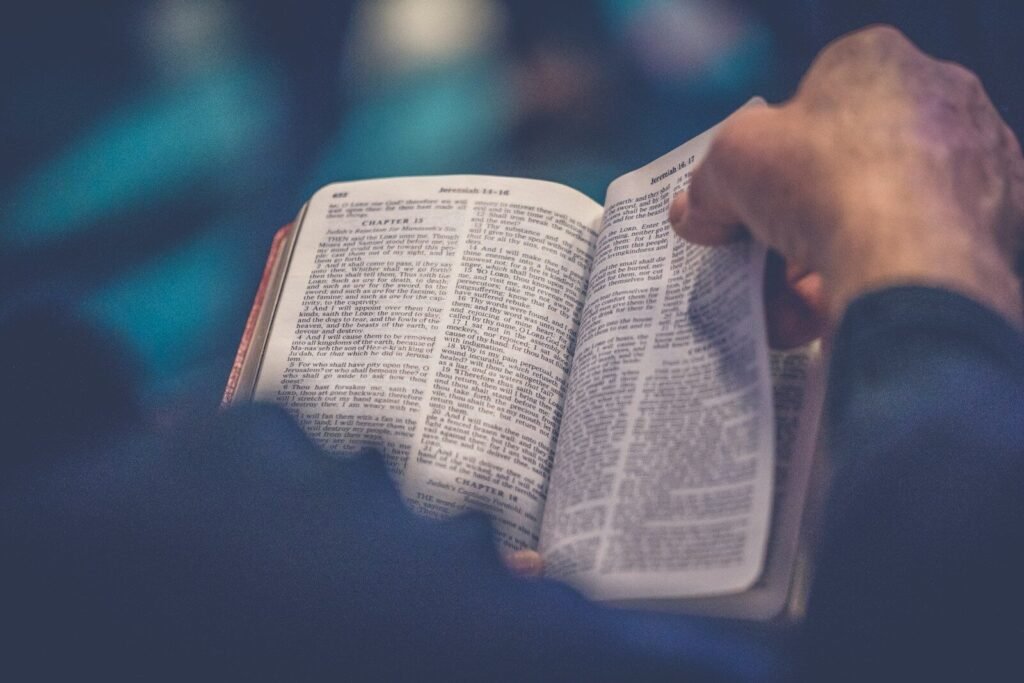 O que significa que Jesus Cristo é a pedra angular? | Estudo Completo