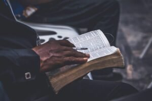 Quando tudo desaba: como manter a fé