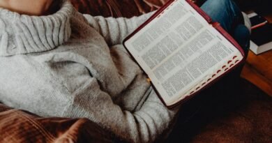 O que significa que Deus é luz? | Estudo Completo