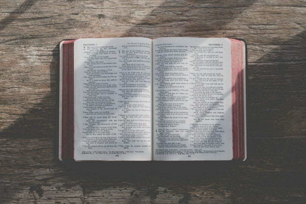Quem criou Deus? De onde veio Deus? | Estudo Completo