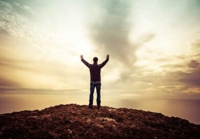 Selecionar O que significa que Deus é onipotente? | Estudo Completo O que significa que Deus é onipotente? | Estudo Completo