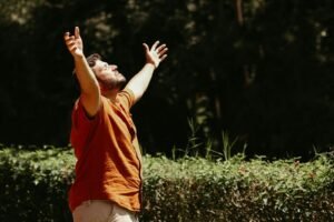 Como posso acreditar na bondade de Deus quando há tanta maldade no mundo? | Estudo Completo