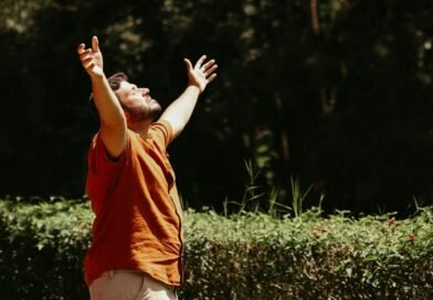 Como posso acreditar na bondade de Deus quando há tanta maldade no mundo? | Estudo Completo