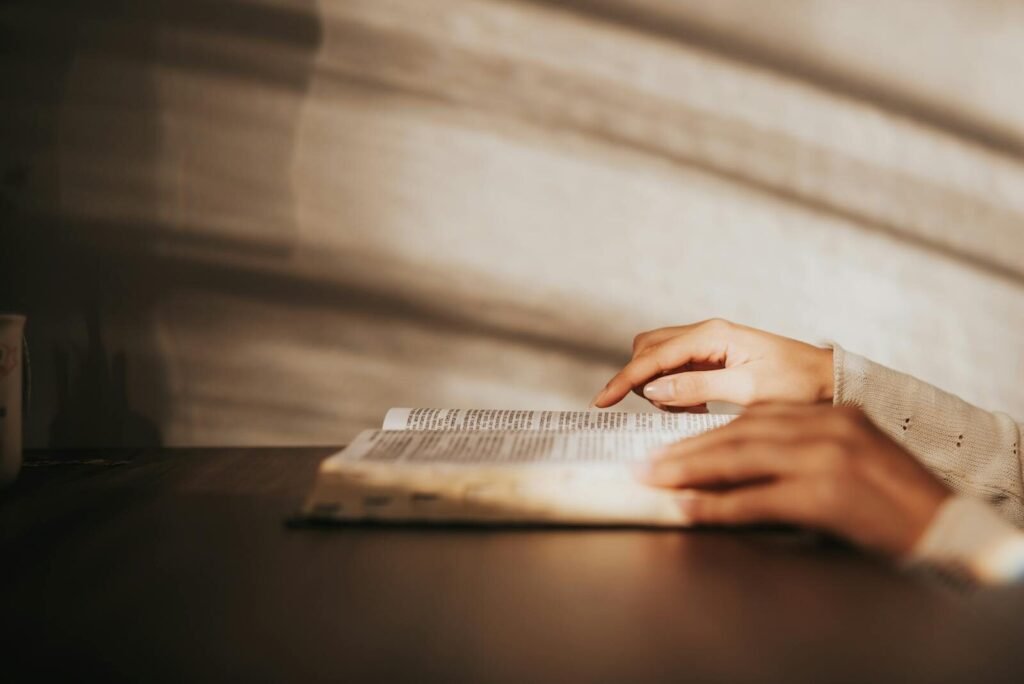 Qual é a idade de Deus? | Estudo Completo