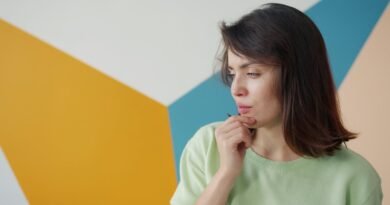O que significam condescendência e acomodação em relação a Deus? | Estudo Completo