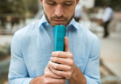 Por que Deus se refere a si mesmo como o Deus de Abraão, Isaque e Jacó? | Estudo Completo