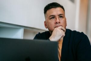 O que é a Trindade econômica? | Estudo Completo O que é a Trindade econômica? | Estudo Completo