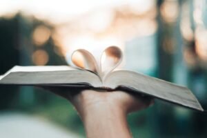 Qual é o significado de Yahweh? Qual é o significado de Jeová? | Estudo Completo Qual é o significado de Yahweh? Qual é o significado de Jeová? | Estudo Completo