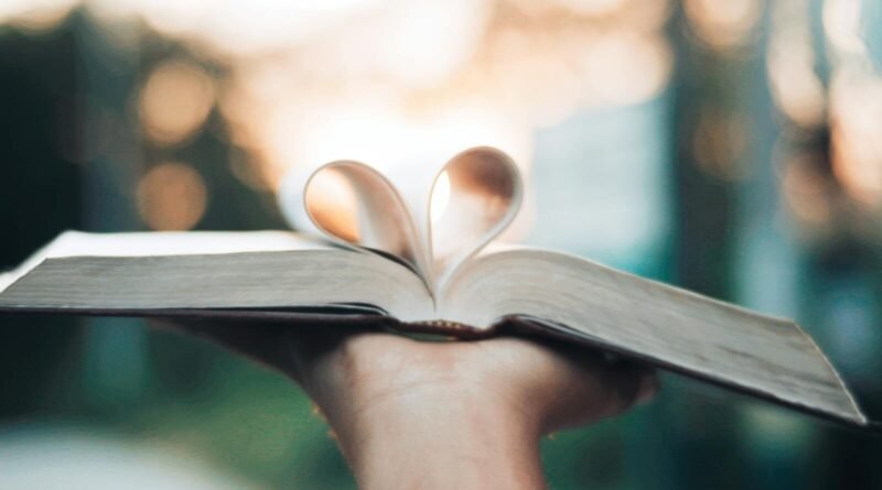 Qual é o significado de Yahweh? Qual é o significado de Jeová? | Estudo Completo