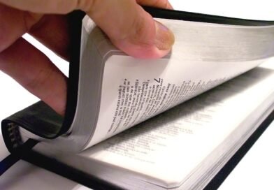 É bíblico referir-se a Deus como Deus mãe? | Estudo Completo