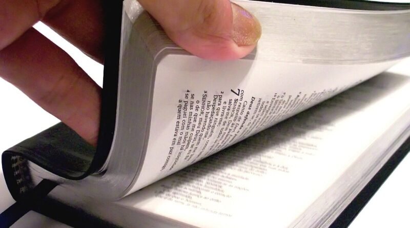 É bíblico referir-se a Deus como Deus mãe? | Estudo Completo
