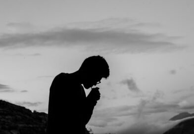 como posso acreditar na bondade de deus quando há tanta mal estudo bíblico