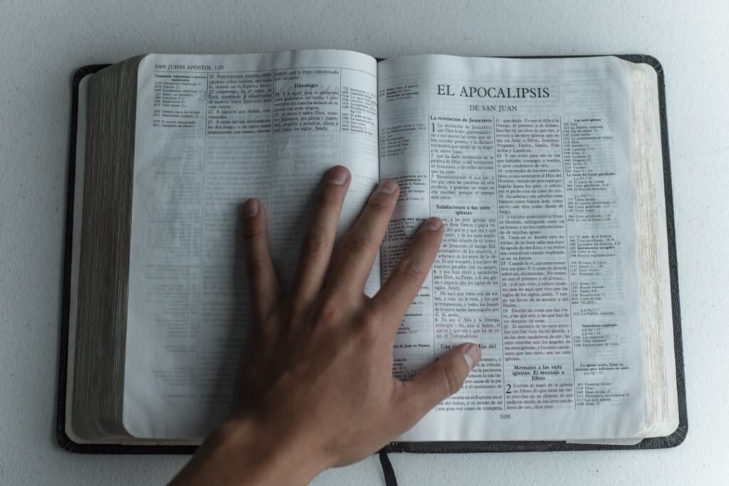 o que significa louvar ao senhor? estudo bíblico