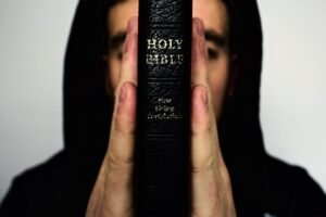 por que deus não cura todo mundo? estudo bíblico