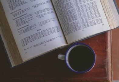 Existe uma diferença de significado entre Jesus Cristo e Cristo Jesus? | Estudo Completo