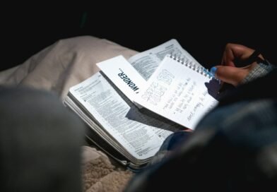 Podemos encontrar Jesus no Antigo Testamento? | Estudo Completo