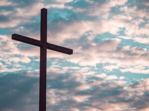 Qual é o significado da cruz? | Estudo Completo qual é o significado da cruz? estudo bíblico