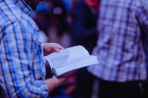 O que significa que Jesus é Deus conosco? | Estudo Completo