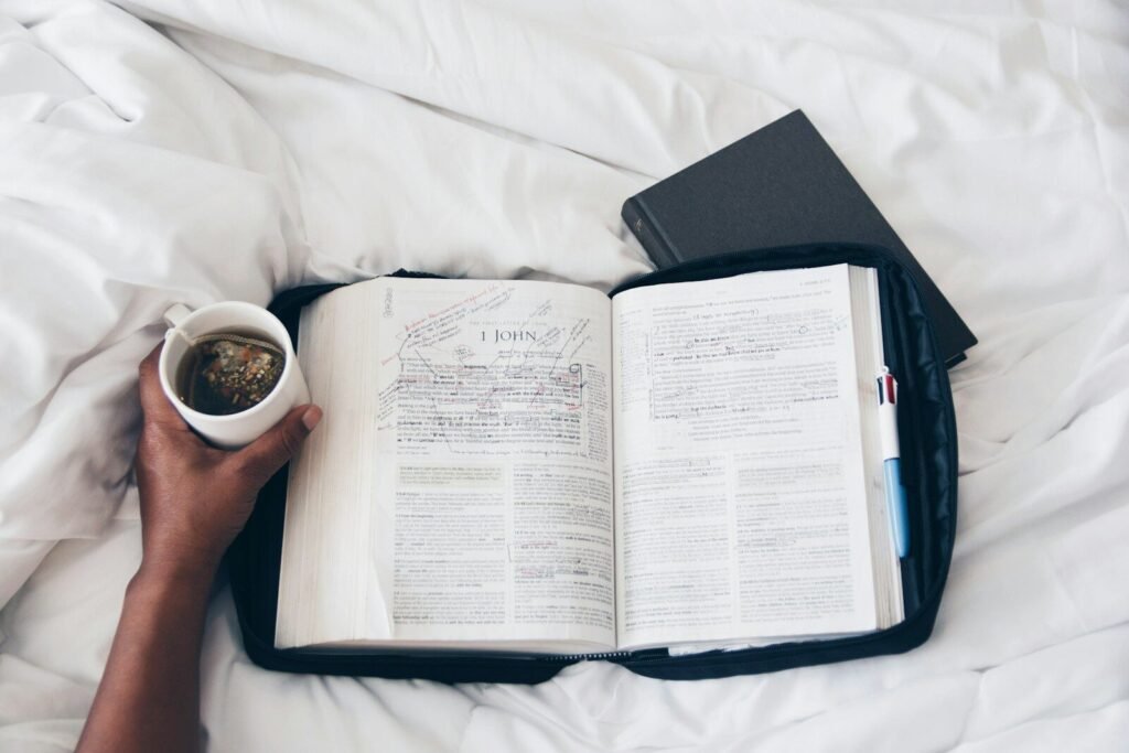 Jesus ora por nós? | Estudo Completo