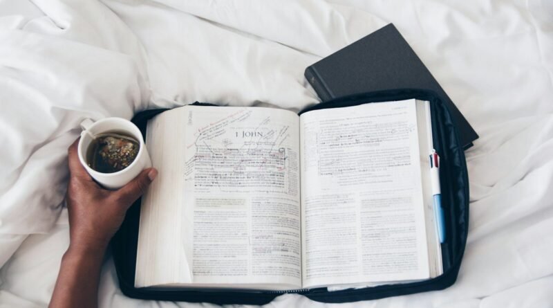 Jesus ora por nós? | Estudo Completo