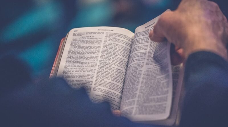 jesus está em todos os livros da bíblia? estudo bíblico