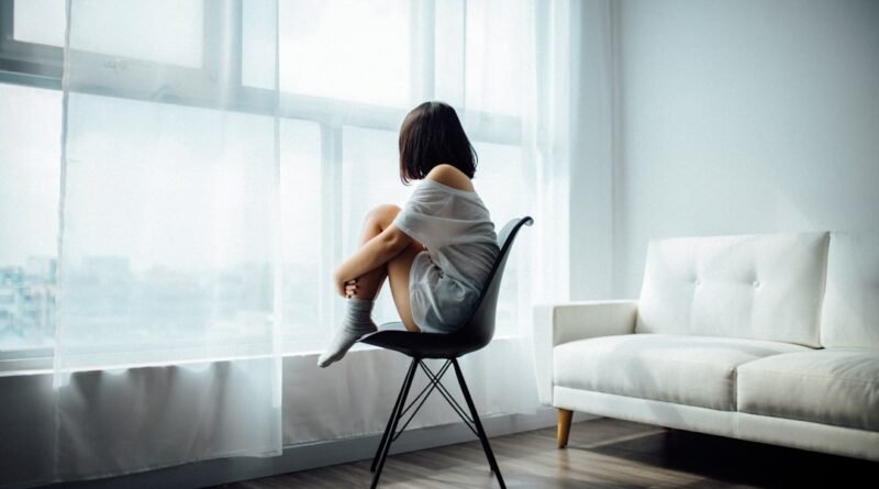 Depressão adolescente — Depressão na Adolescência: O Que a Bíblia nos Revela
