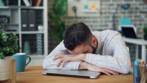 Esgotamento no Trabalho: Perspectivas Bíblicas e Práticas Esgotamento trabalho — Esgotamento no Trabalho: Perspectivas Bíblicas e Práticas
