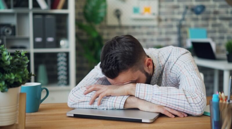 Esgotamento trabalho — Esgotamento no Trabalho: Perspectivas Bíblicas e Práticas