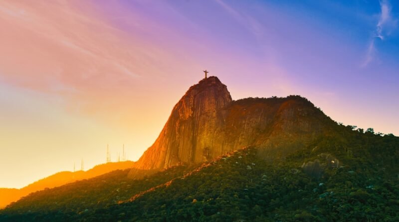 o que o espírito santo faz estudo bíblico