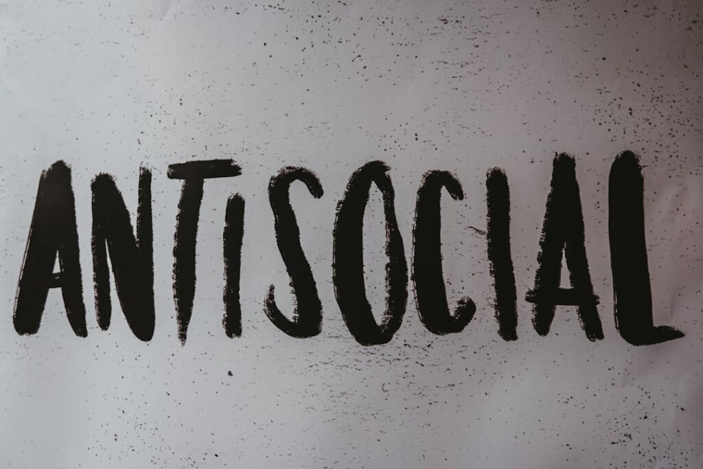 Ansiedade social — Ansiedade Social: O que a Bíblia e a Psicologia Dizem
