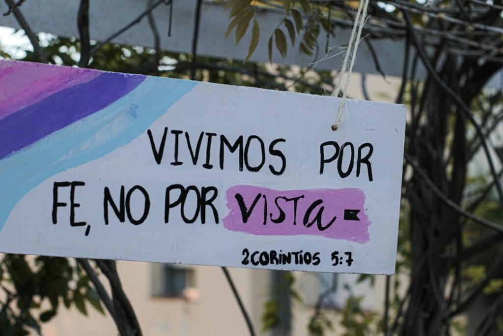 o que significa que deus nos chama para a salvação estudo bíblico