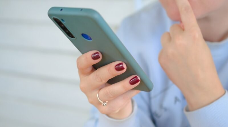 Vício celular — Como a Bíblia nos ajuda a superar o vício em celular
