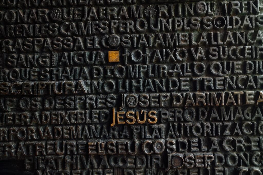 se deus odeia o sacrifício humano, como o sacrifício de jesus poderia ser... estudo bíblico